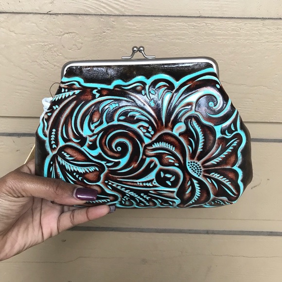 Patricia Nash Tooled Turquoise Wristlet - Picture 1 of 9